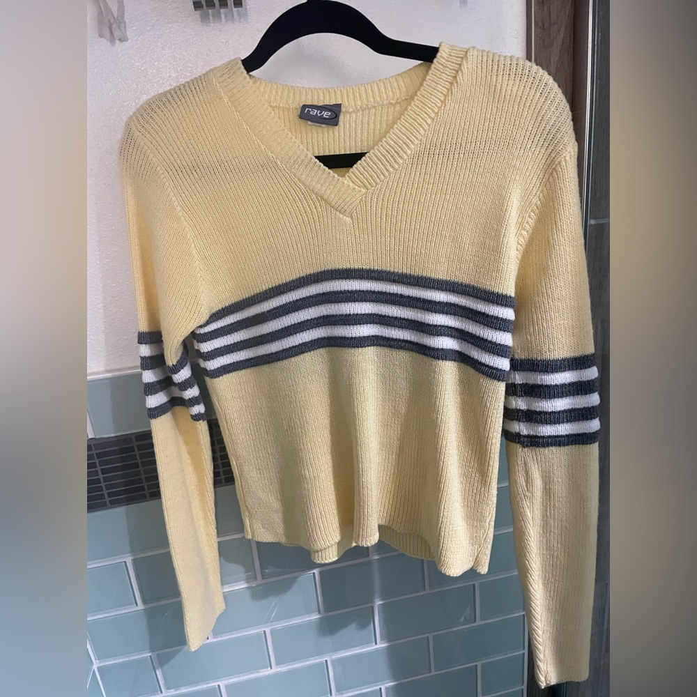 Yellow sweater